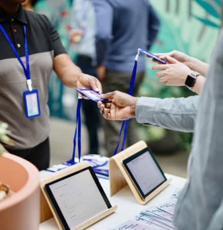 Registration & Morning Coffee sponsored by Profitel.io